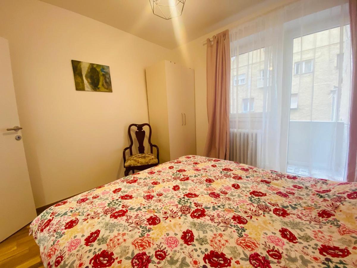 Apartament Uptown Girl Belgrad Zewnętrze zdjęcie